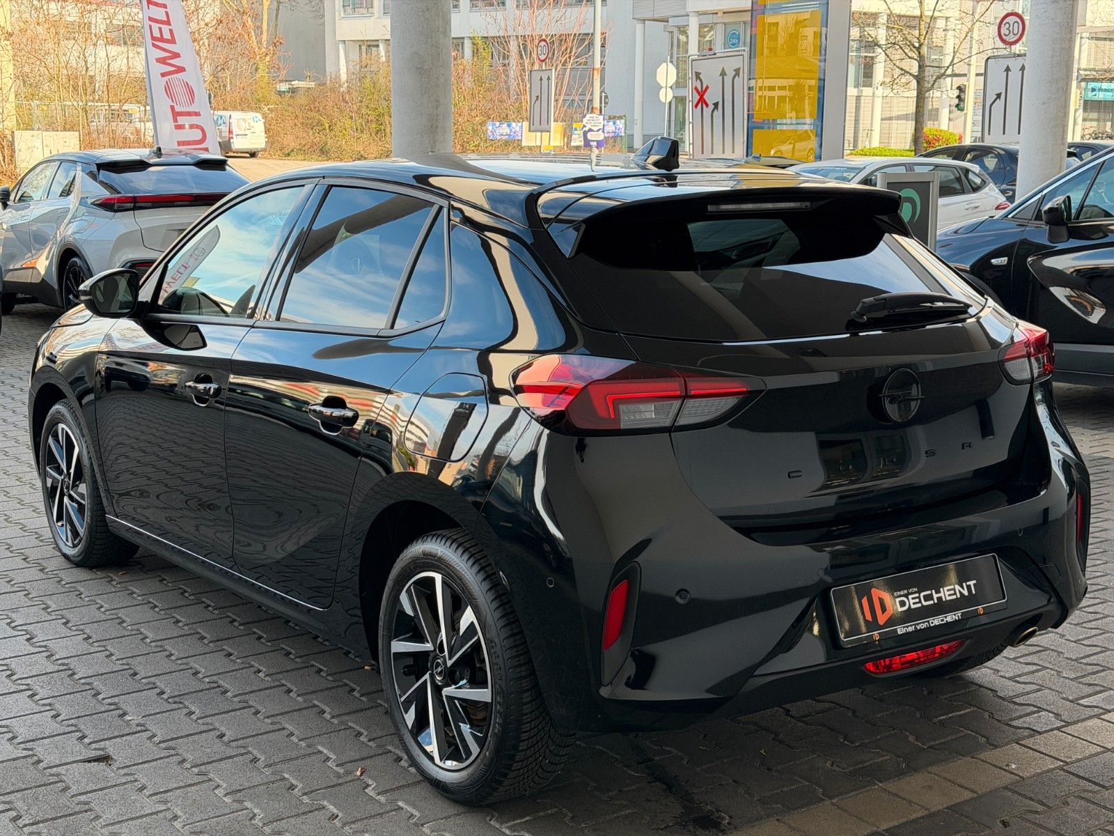 Fahrzeugabbildung Opel Corsa F 1.2 Turbo GS KlimaA,LED,Navi,SHZ,Kam.,LM