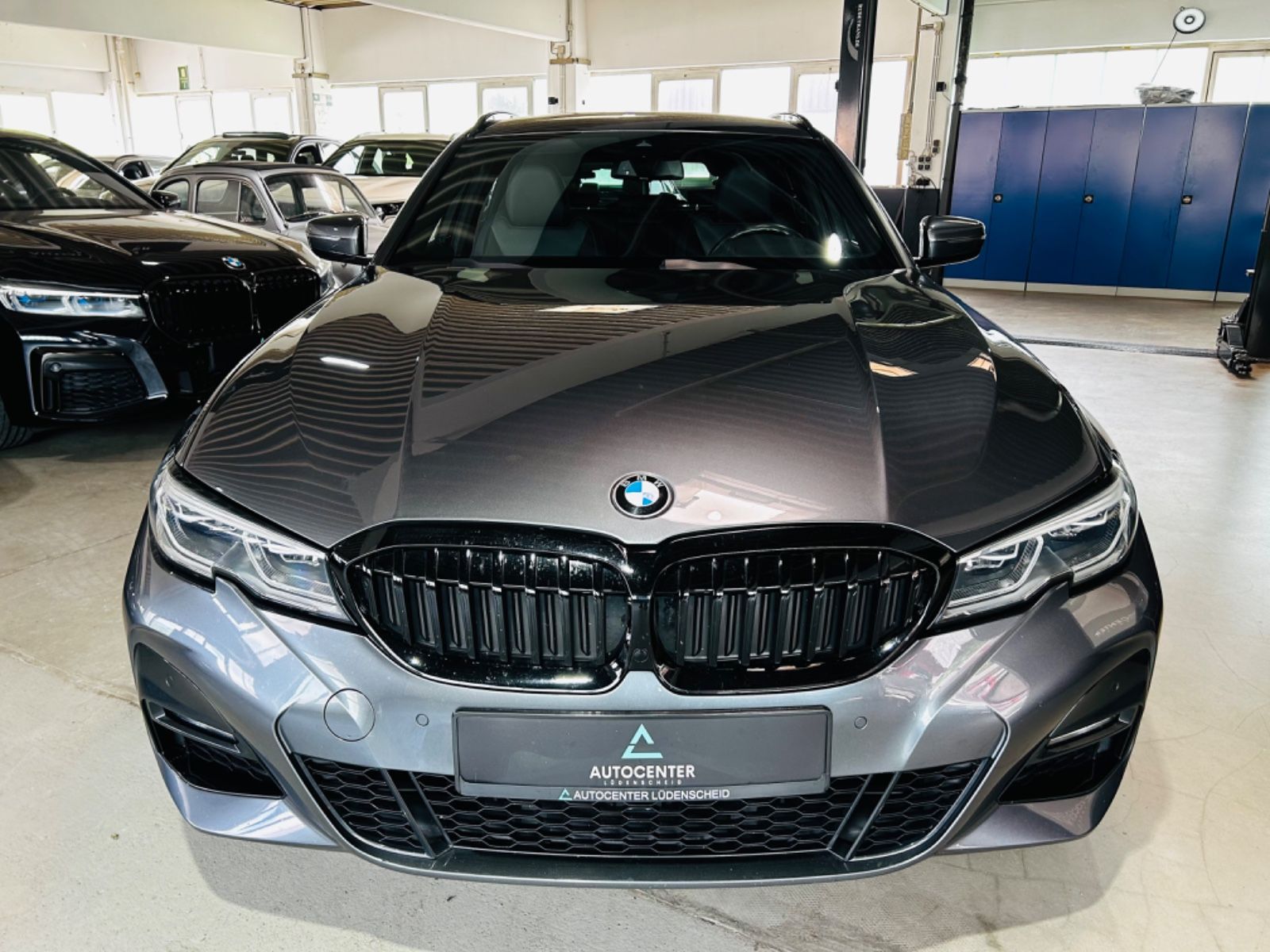 BMW 320 d M Sport *Laser*Head-Up*Alcantara*El.Ahk* foto 9