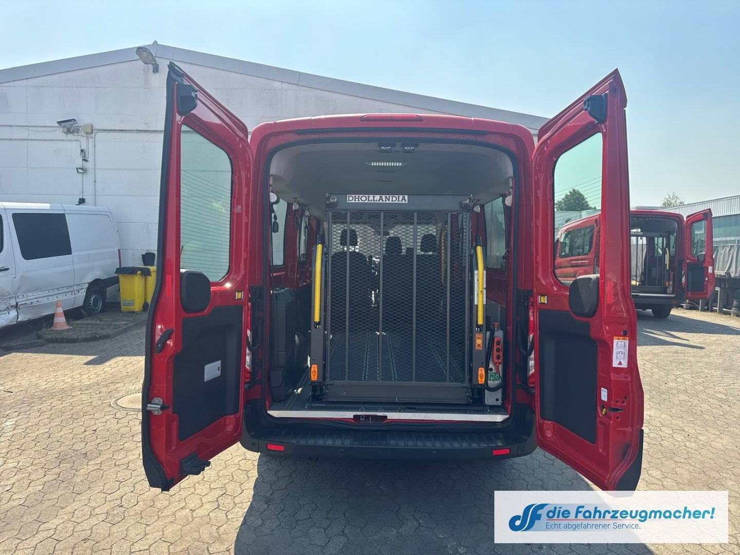 Fahrzeugabbildung Ford Transit Kombi 350 L3 Trend 2.2 TDCi DPF *7175 *K