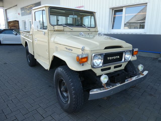 Toyota Land Cruiser BJ45 Pickup,Allrad