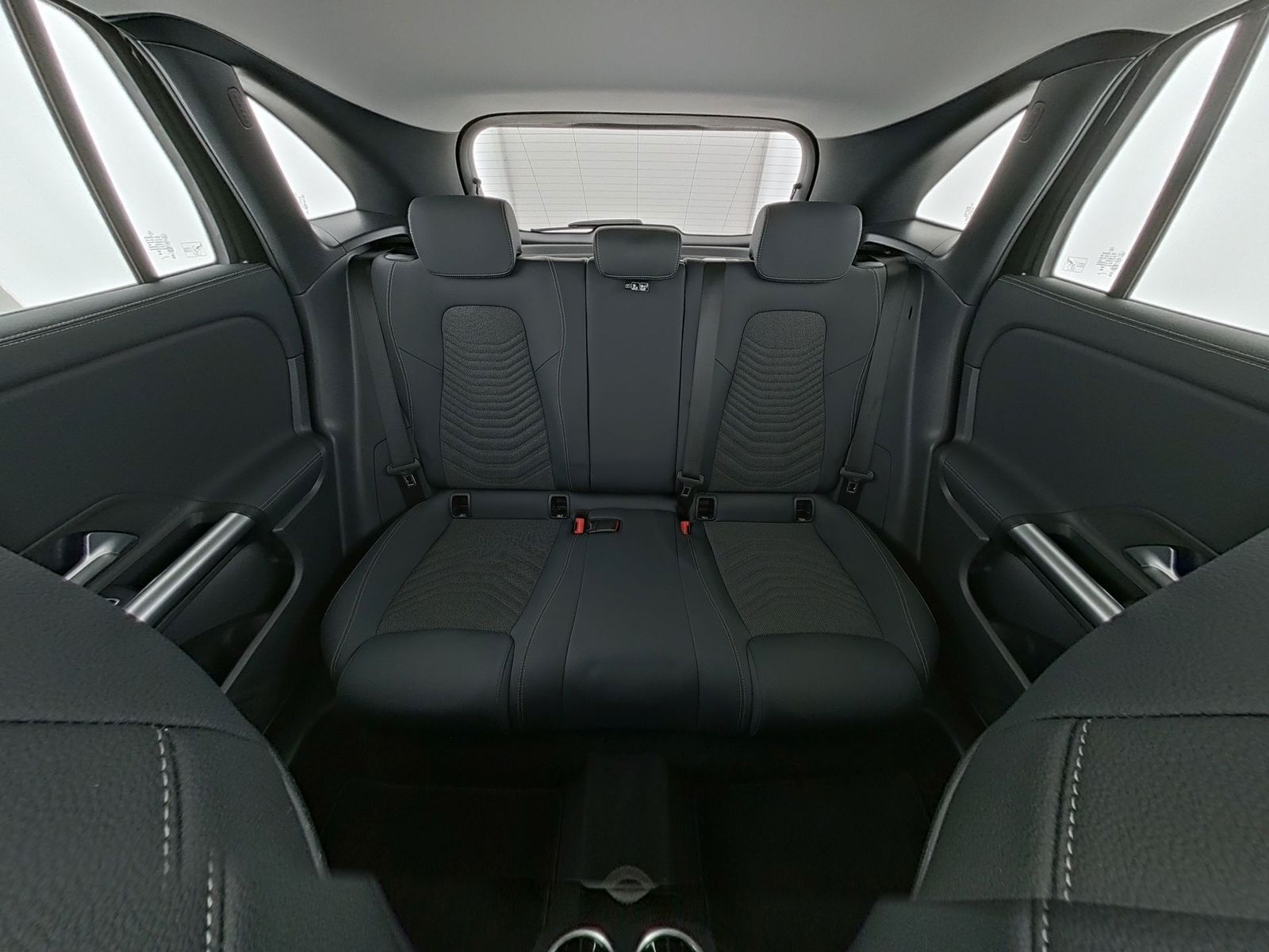 Mercedes-Benz GLA 200 - Bild 17