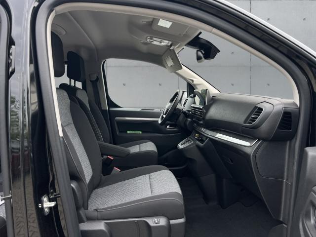 Toyota Proace Verso 2,2-l-D L2 (8-Si.) Autm. Teampla