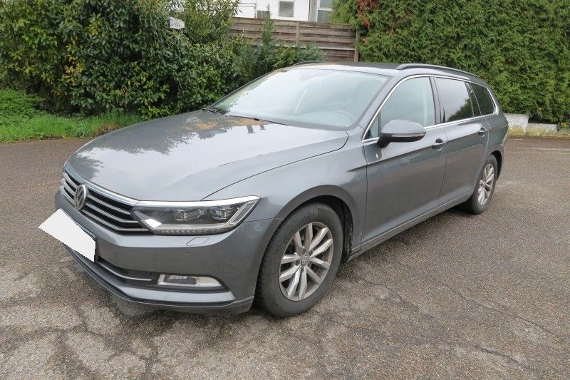 VW Passat Variant 2.0 TDI DSG Comfortline