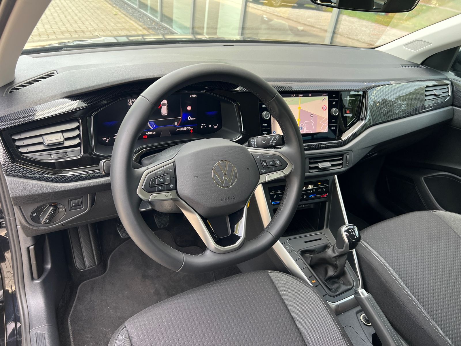 Fahrzeugabbildung Volkswagen Taigo Life 1,0 l TSI *LED, Climatronic, Sitzhzg.