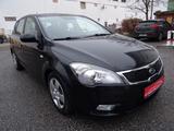 Kia cee'd / 1.4i/109 PS/ 1-Hand - Kia aus 2012: Cee D
