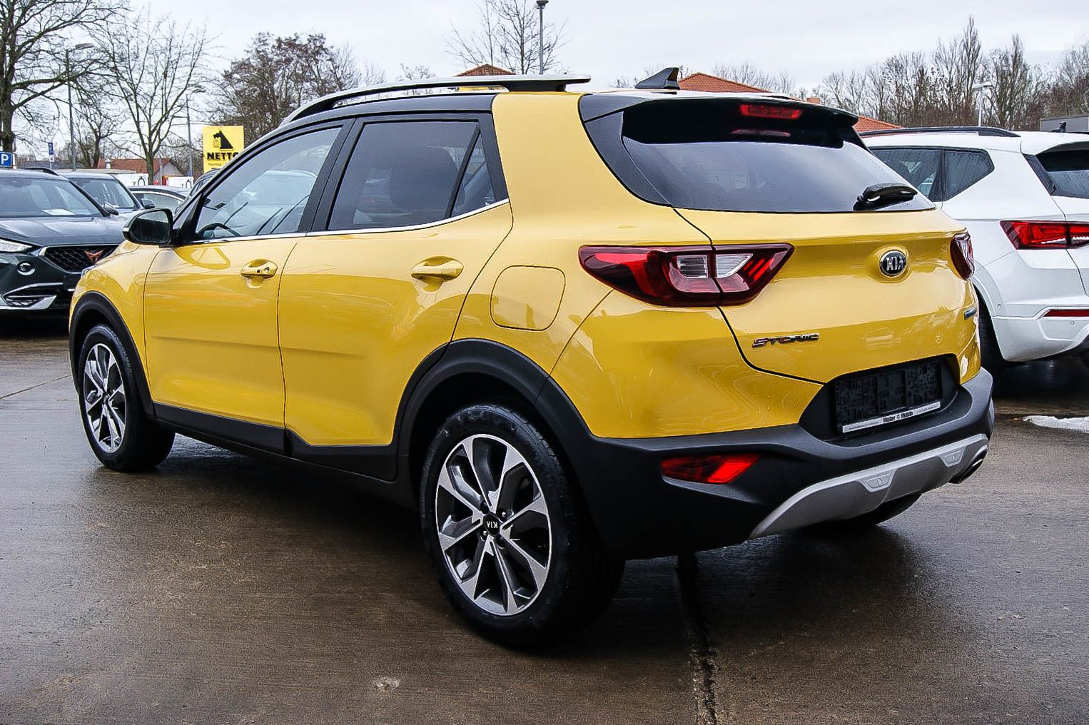 Fahrzeugabbildung Kia Stonic 1.0 T-GDI Mild-Hybrid Spirit FLORIDAGELB