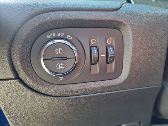 Grandland Business Edition Plug-in-Hybrid 1.6 Tu