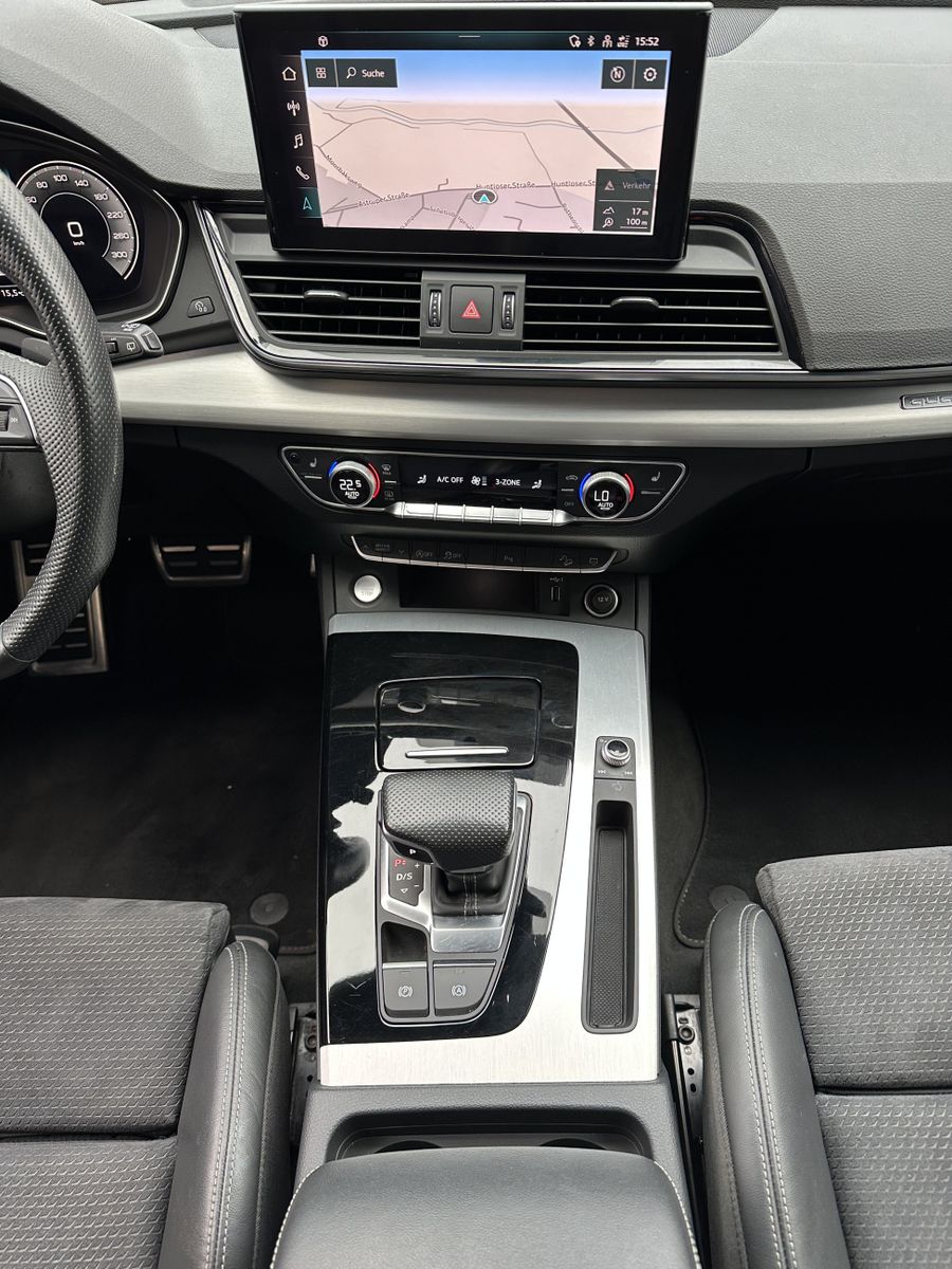 Fahrzeugabbildung Audi Q5 40 TDI Qu S-Line NAV+LED+AHK+VCOCK+KAM+19ZOLL