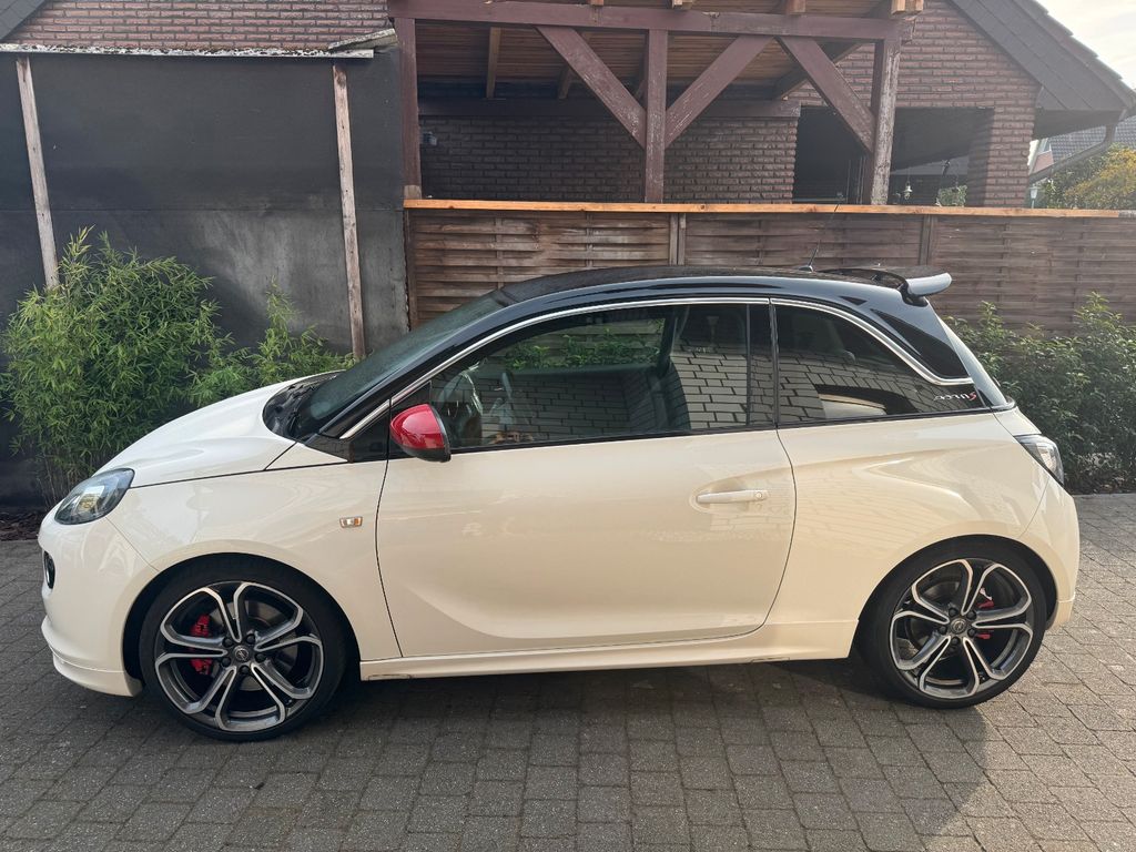 Image of Opel Adam