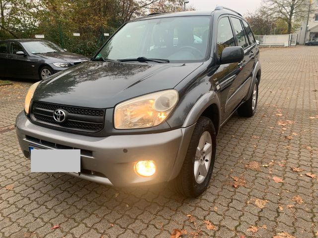 Toyota RAV 4 2.0 Liter,  4x4 Allrad, TÜV 12 / 2025