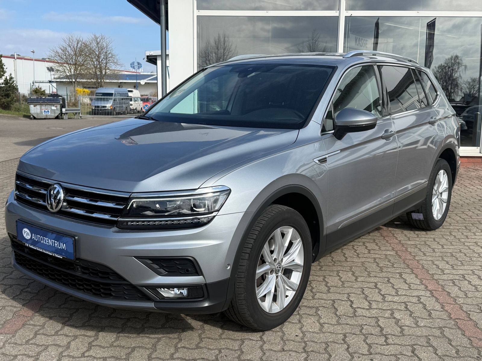 VW Tiguan Allspace 2.0 TDI Comfortline LED 360° Nav