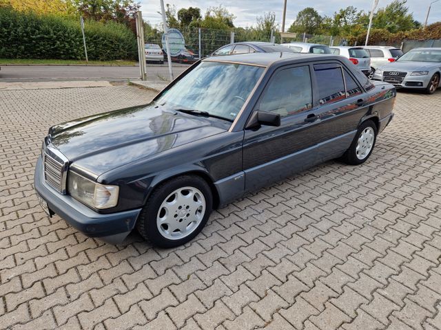 Mercedes-Benz 190 E*Automatik*S.Heizung*Schiebedach*Oldtimer*