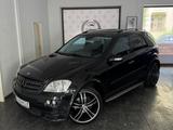 Mercedes-Benz ML 350 BRABUS OPTIC ONE OF ONE S-DACH 22" 8-FACH - aus 2005: Allradantrieb