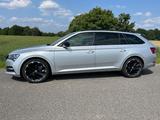 Skoda Superb 2.0 TDI SCR 140kW DSG SPORTLINE COMBI... - Skoda Superb: 140