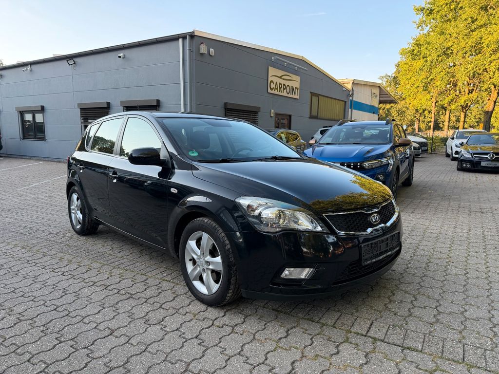 Kia cee'd / Ceed