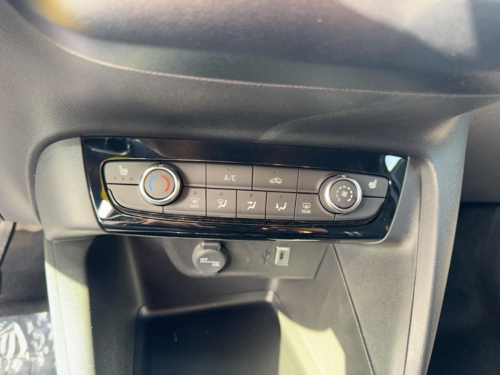 Fahrzeugabbildung Opel Corsa GS ALLWETTER  WINTERPAKET