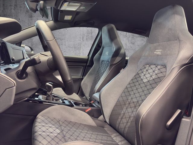 Volkswagen Golf - Bild 8