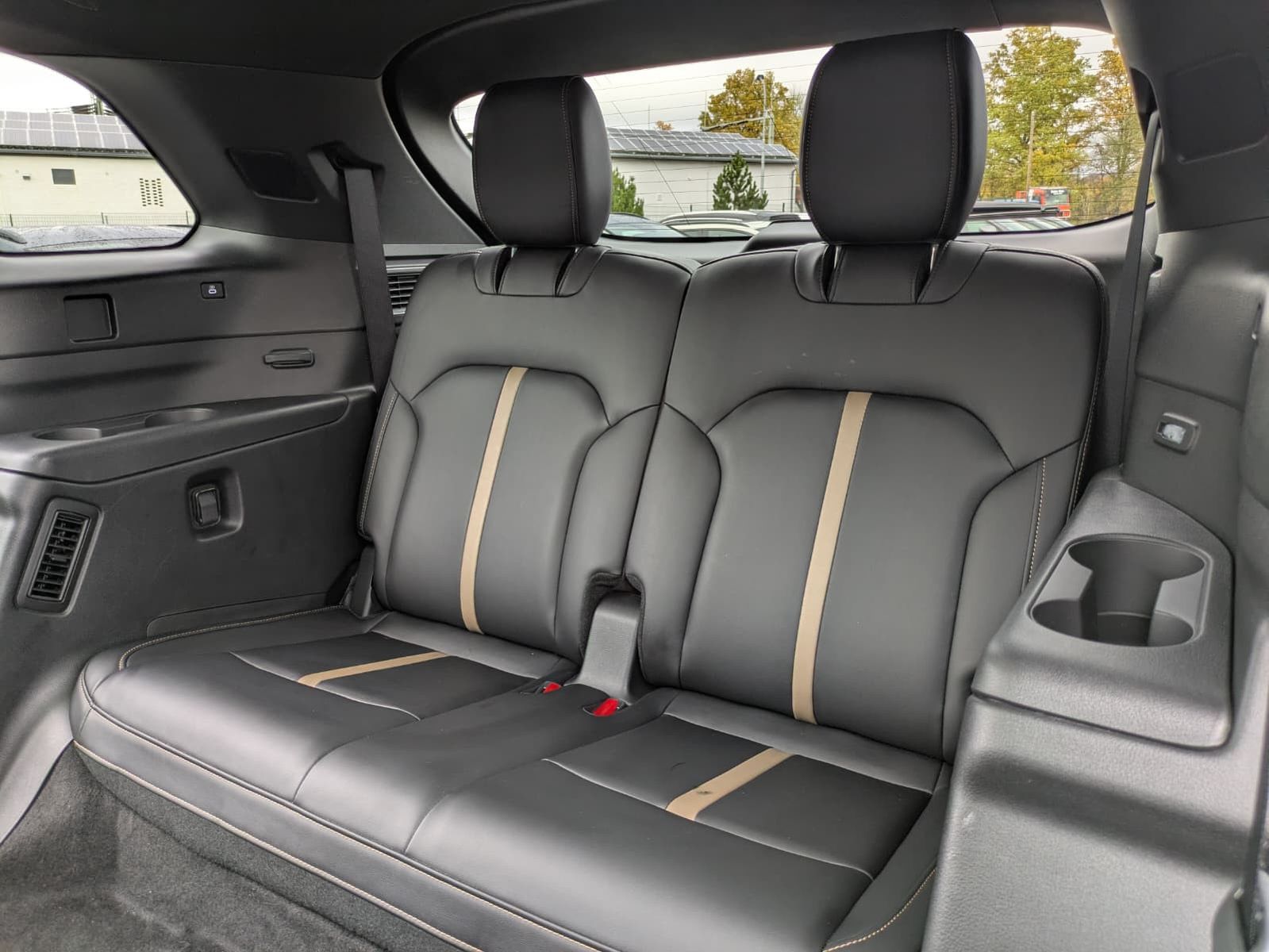 Fahrzeugabbildung Mazda CX-80 2.5L PHEV Homura Plus PANO*HUD*BOSE*7-SIT