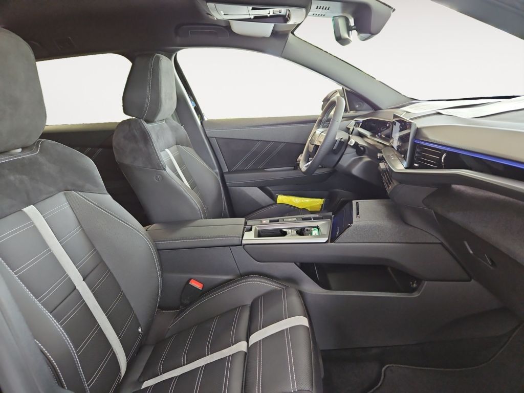 Fahrzeugabbildung Opel Grandland Electric 73kWh Ultimate (K)