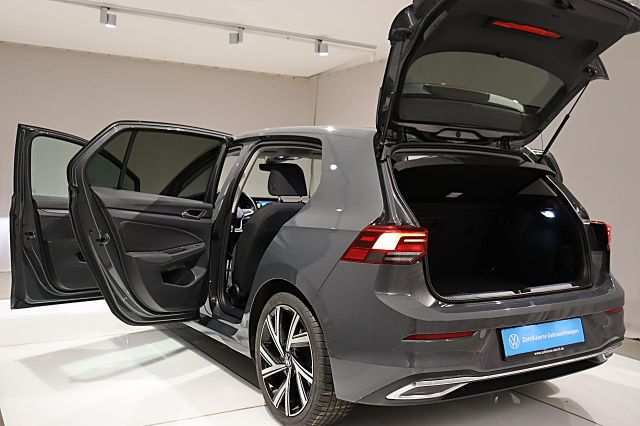 Golf VIII 2.0 TSI DSG Style LED Plus KAMERA NAVI