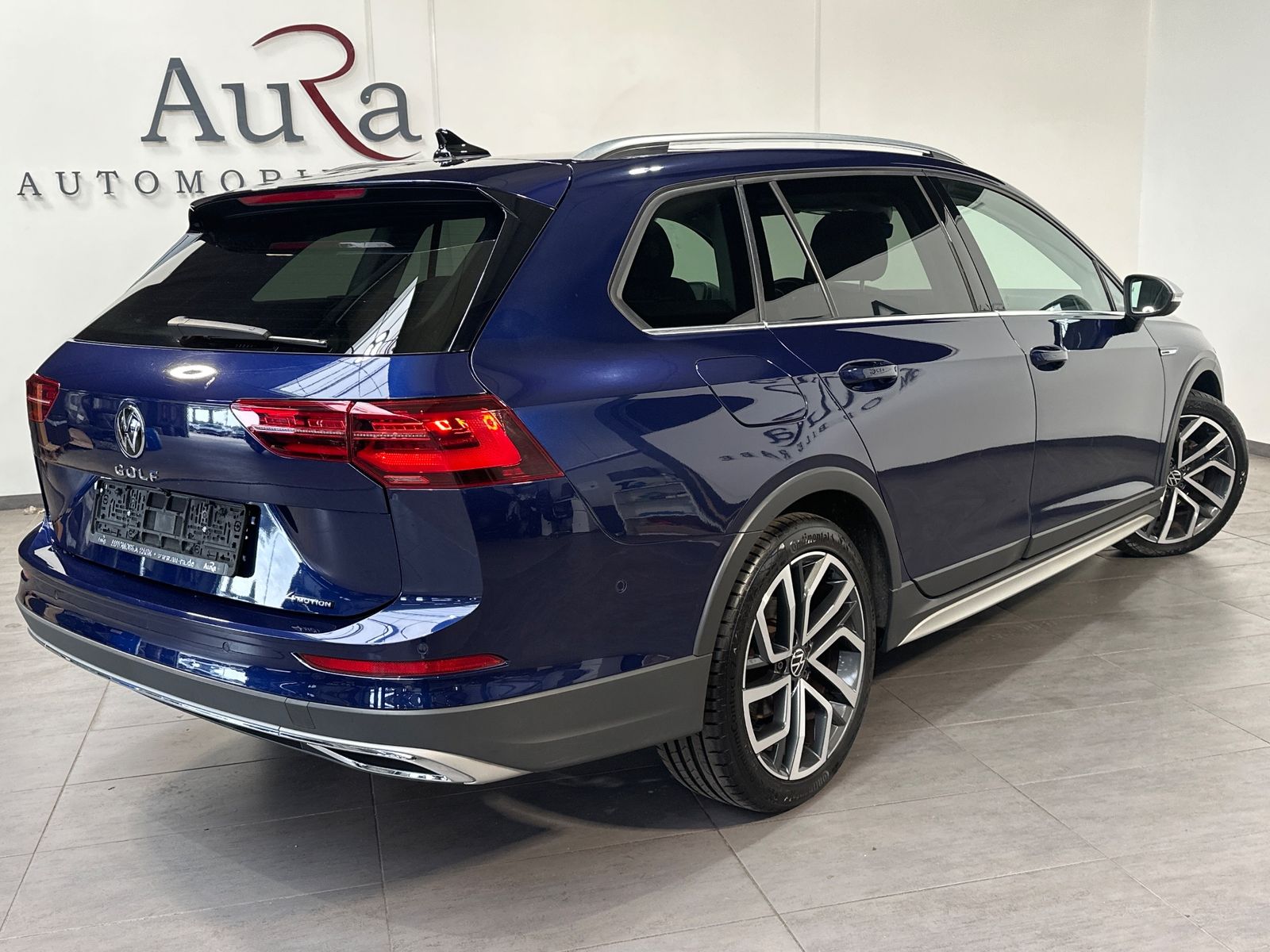Fahrzeugabbildung Volkswagen Golf Alltrack 2.0 TDI DSG 4Motion NAV+LED+PANO