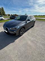 BMW X2 sDrive20i in Top-Zustand, sportlich, gepflegt - BMW X2 in Stuttgart