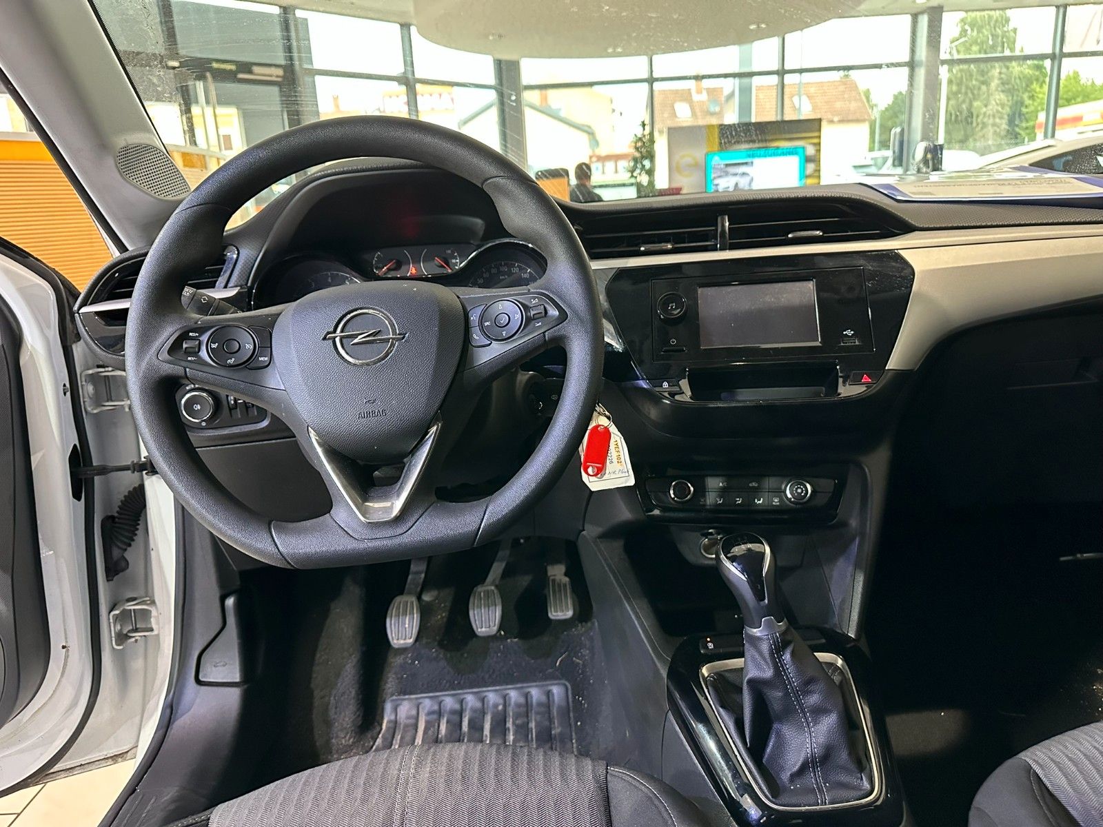 Fahrzeugabbildung Opel Corsa F 1.2 KLIMA/SPURASSISTENT/TEMPOMAT