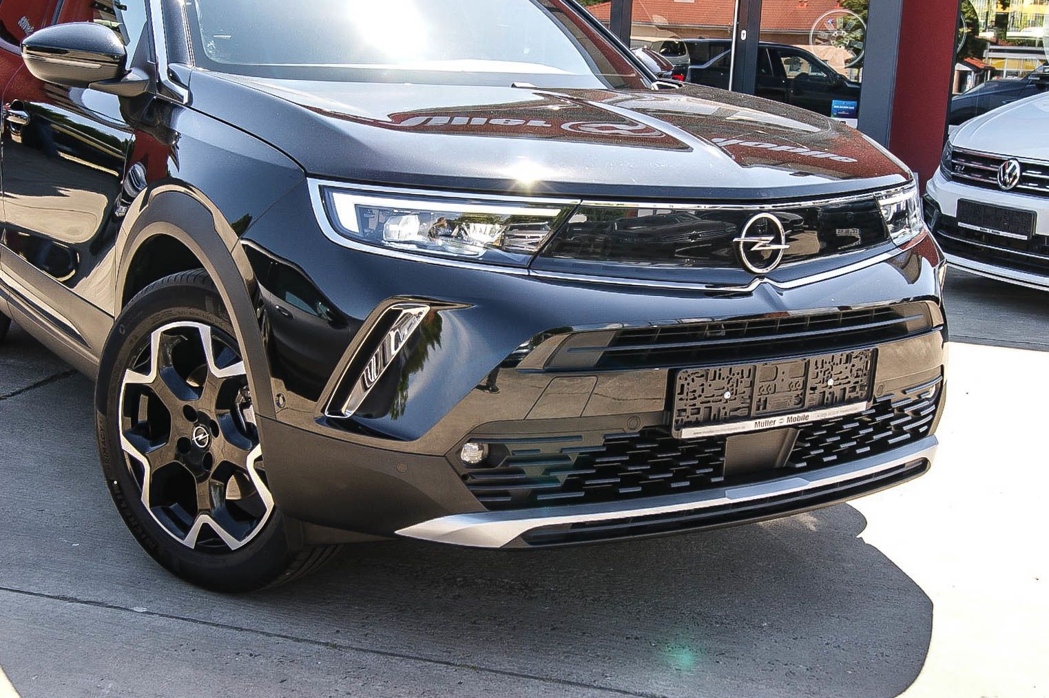 Fahrzeugabbildung Opel Mokka e Ultimate LED ALCANTARA 180° KAMERA SIHZG