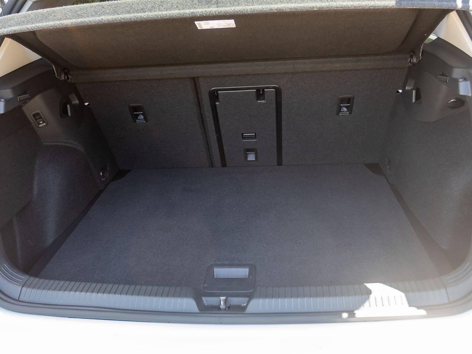 Volkswagen Golf VIII Goal 1.5 eTSI DSG Navi LED ACC EPH AHK, миниатюра 20