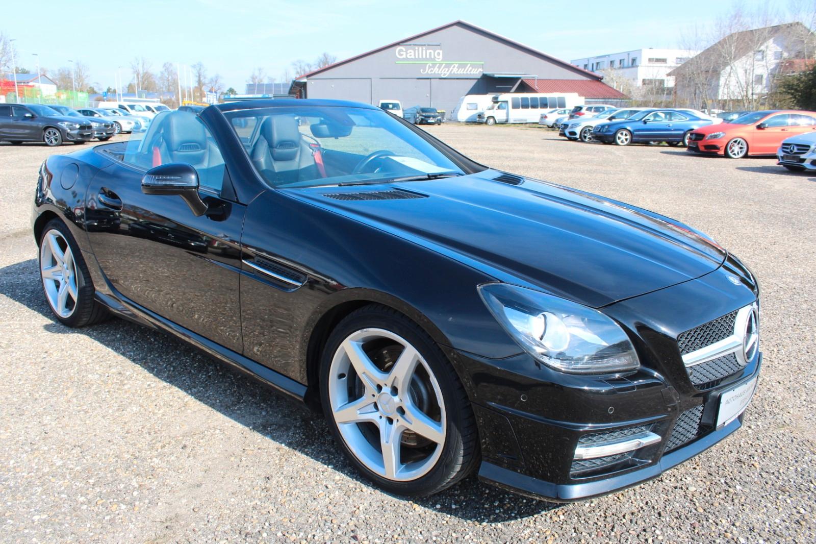 Mercedes-Benz SLK 200 Roadster*AMG*AIRSCARF*NAVI*PANO*LEDER*