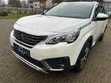 Peugeot 5008 *Leder*Panorama* 7 Sitzer* - Peugeot 5008 in Aachen