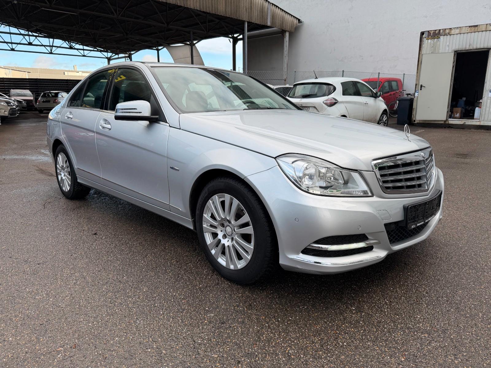 Mercedes-Benz C 180 C Limousine C 180 CGI BlueEfficiency