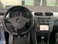 Fahrzeugabbildung Volkswagen Caddy 2,0 TDI BMT Beach / Camping / Klappbett