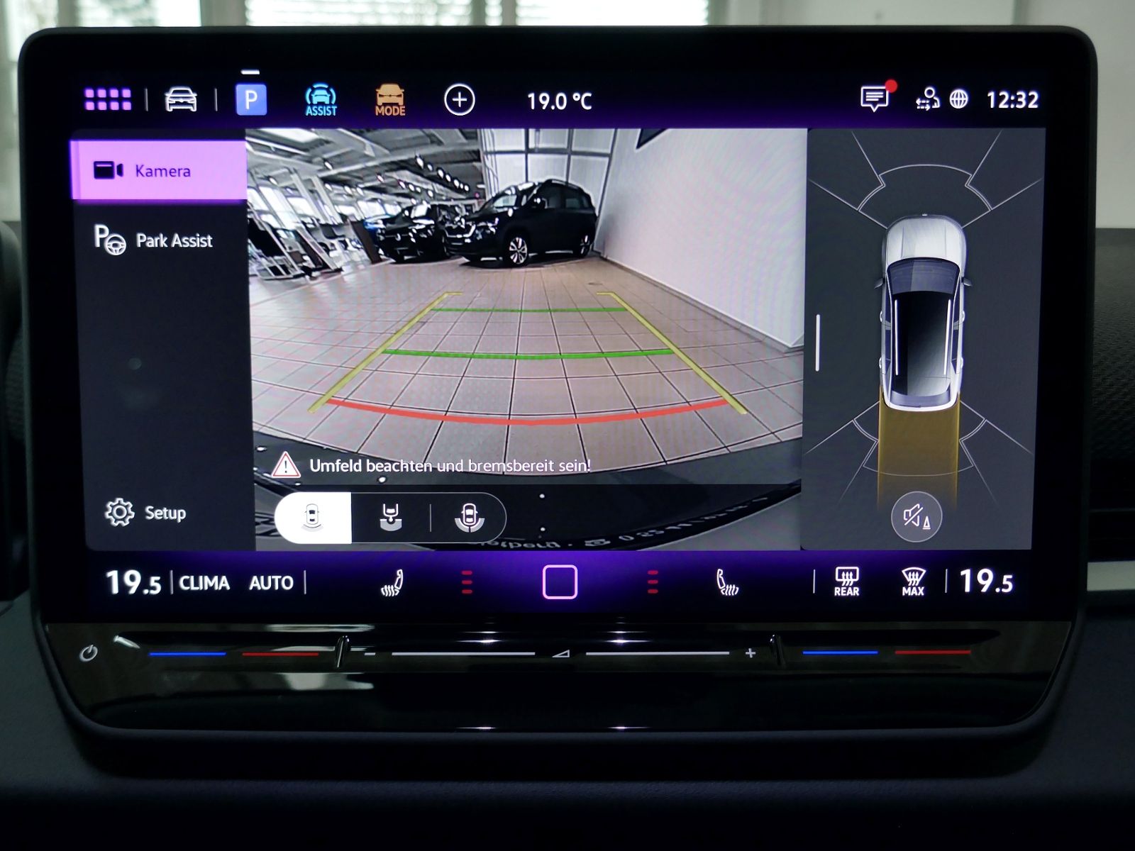 Fahrzeugabbildung Volkswagen T-Roc Style 1.5 eTSI DSG | LED AHK RFK ACC Navi