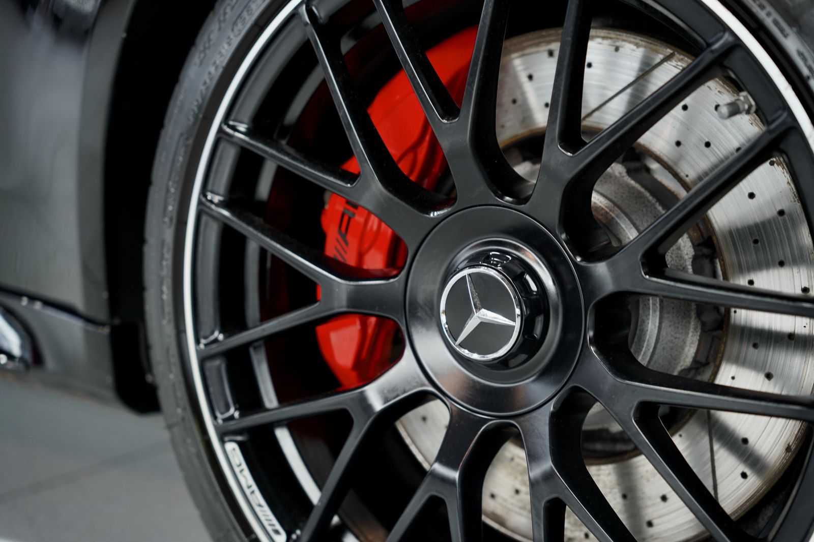 Mercedes Benz C 63 Amg