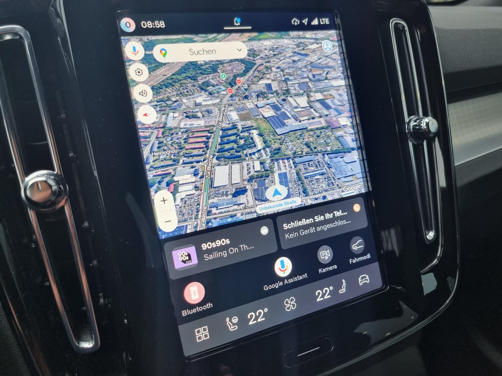 Fahrzeugabbildung Volvo XC40 B3 Plus Black Edition 'Standheizung'