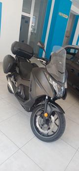 Honda Integra 750 - HONDA INTEGRA
