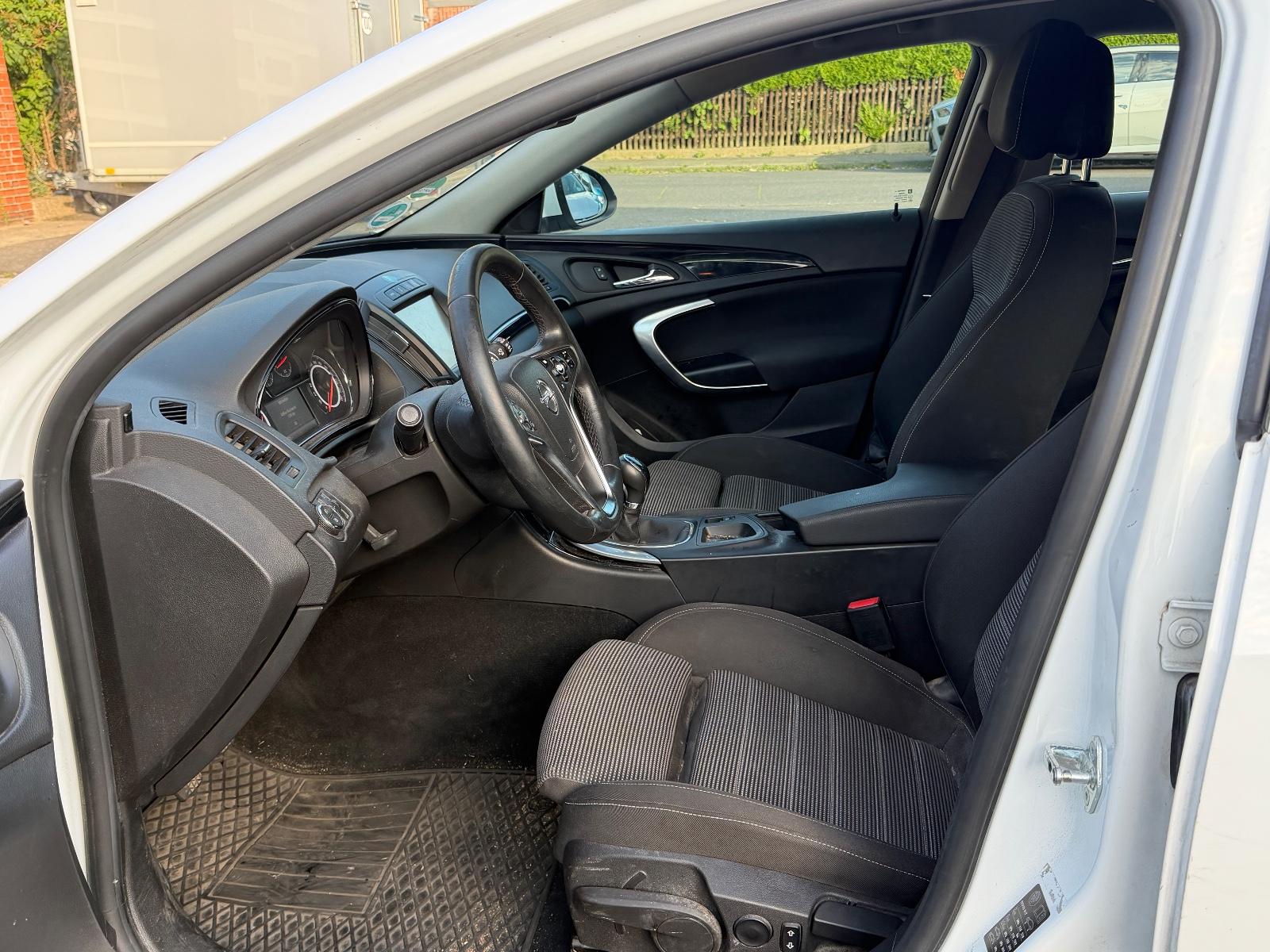 Opel Insignia 2015 — photo 9
