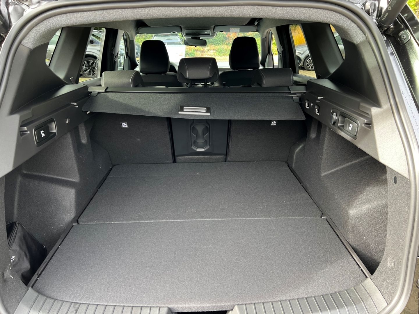 Fahrzeugabbildung Dacia Bigster LPG ECO-G 140 Journey Navi Digitales Coc