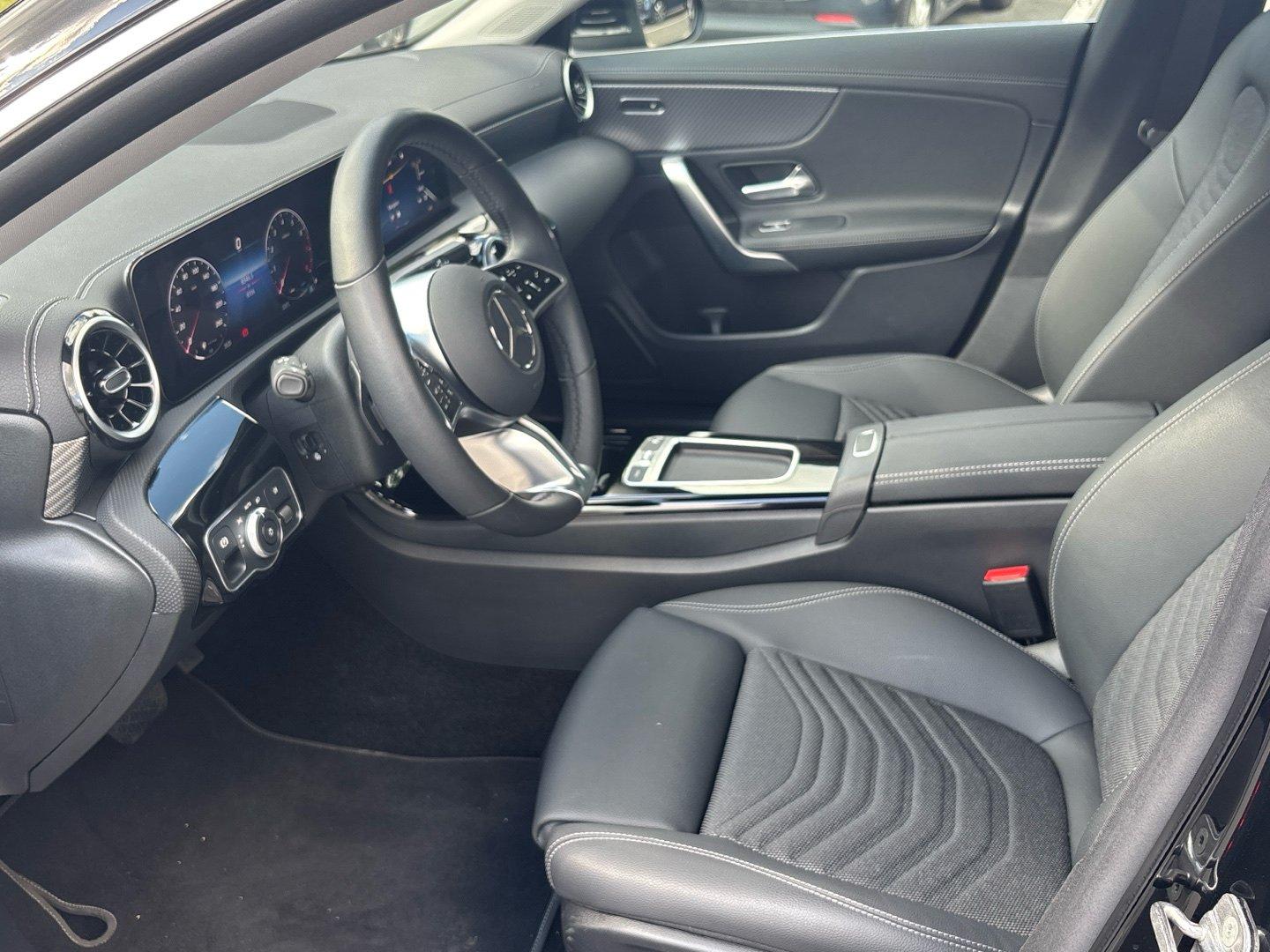 Mercedes-Benz CLA 180 SB Progressive-Advanced Winter-Paket AHK