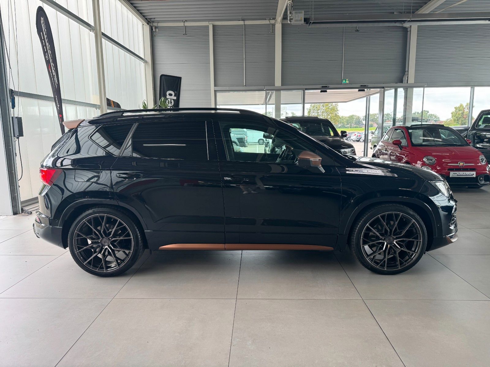 Fahrzeugabbildung CUPRA Ateca 2.0 TSI 4Drive  "CarGarantie bis 07/2029"