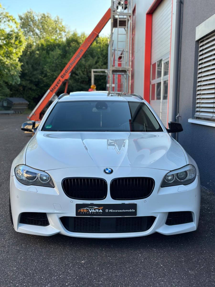 BMW 520 d Touring F11 M-Paket/Leder/Panorama/20Zoll