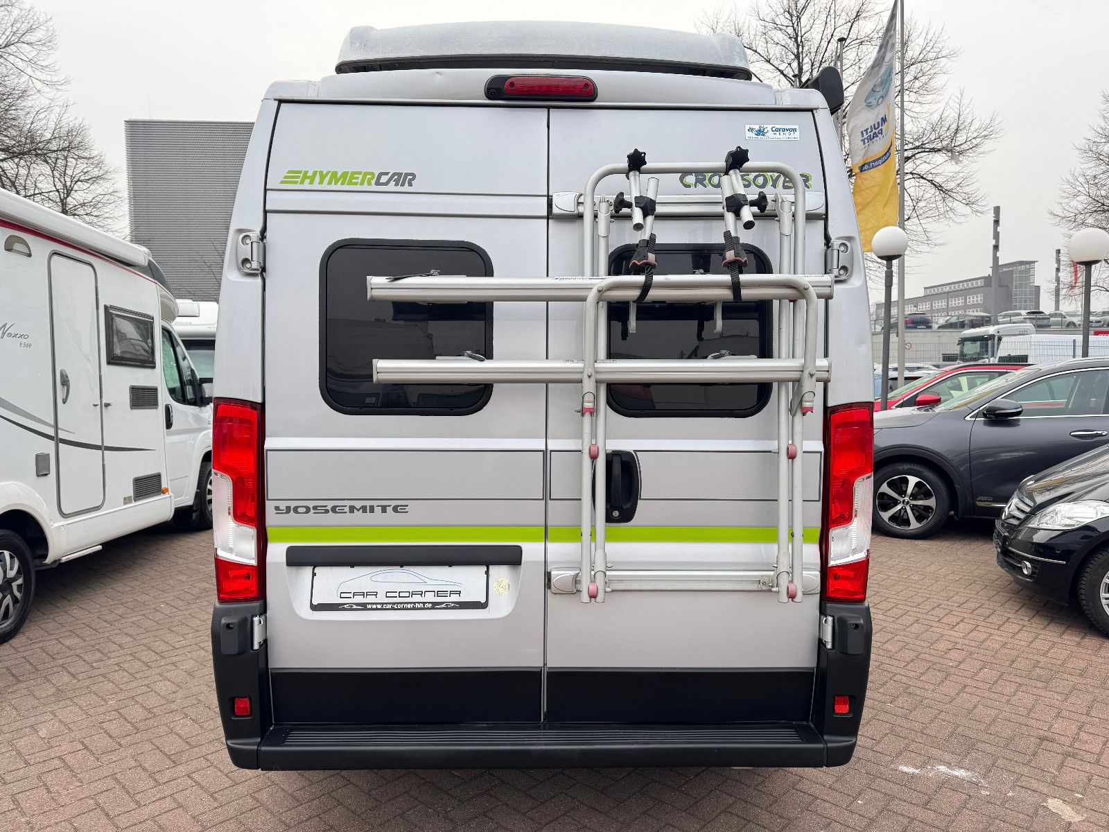 Fahrzeugabbildung HYMER / ERIBA / HYMERCAR YOSEMITE 600 CROSSOVER FIAT SCHLAFDACH LÄNGSBETT