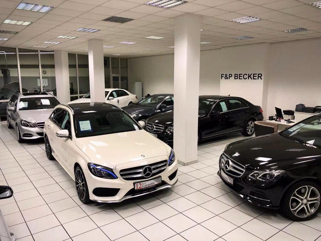 Mercedes-Benz E 220 CDI 2.Hand Scheckheft MB Navi BiXenon PDC