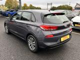 Hyundai i30 1,4 TGDI-KAT Trend Klima Sitzheizung 16" Alu - Hyundai i30 Gebrauchtwagen in Kassel