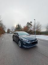 Kia cee'd / Sportwagen 1.6 CRDi Automatik - Kia Gebrauchtwagen von 2021