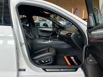 MYAUTOCENTER – Gebraucht- und Jahreswagen mit Werkstattservice in Pfaffenhofen BMW 540 5*M Sport*Keyless*HeadUP*4-Zonen*LED*VOLL*