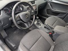 SKODA Octavia Combi 4x4 2.0TDI 150PS DSG AHK Carplay