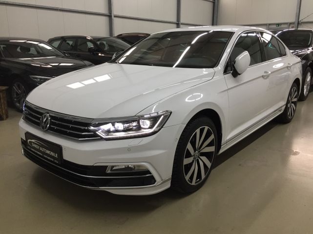 Volkswagen Passat R-Line Highline LEDER/LED/ACC/Kamera/Navi