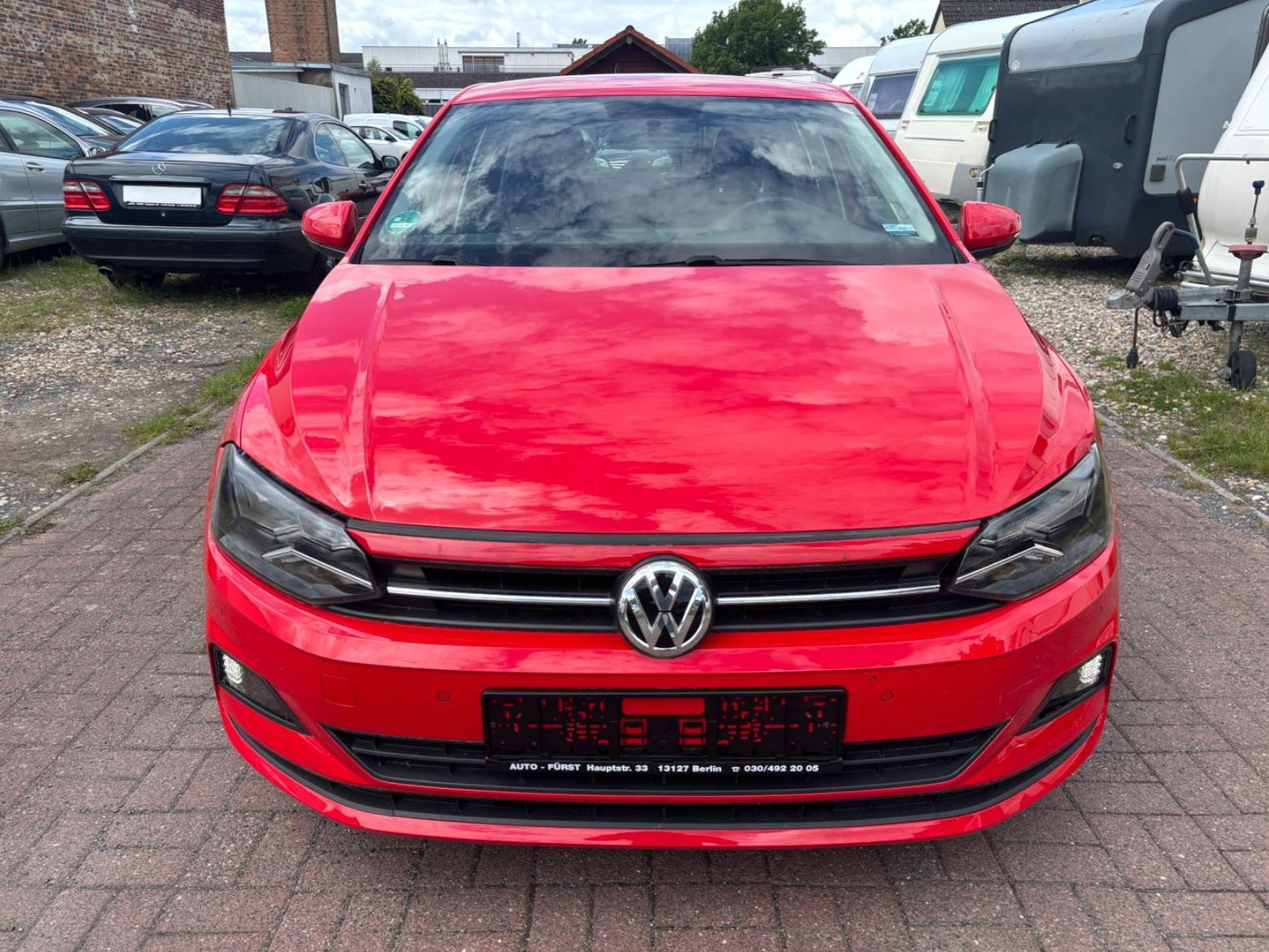 Volkswagen Polo VI Comfortline+SITZH.+TEMPOM.+KLIMA+PDC+++